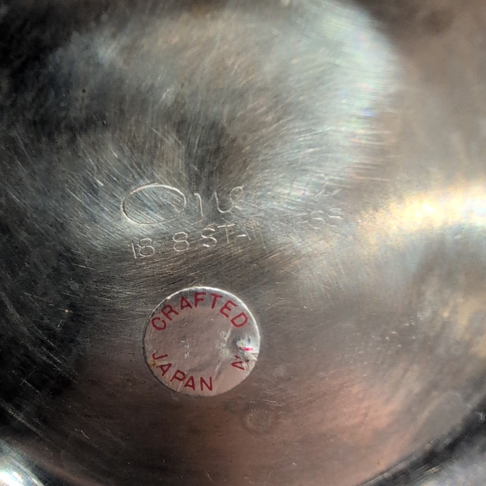 Oneida 18/8 Stainless Steel Small Footed Bowl Crafted in Japan Polished Silver - Picture 7 of 7